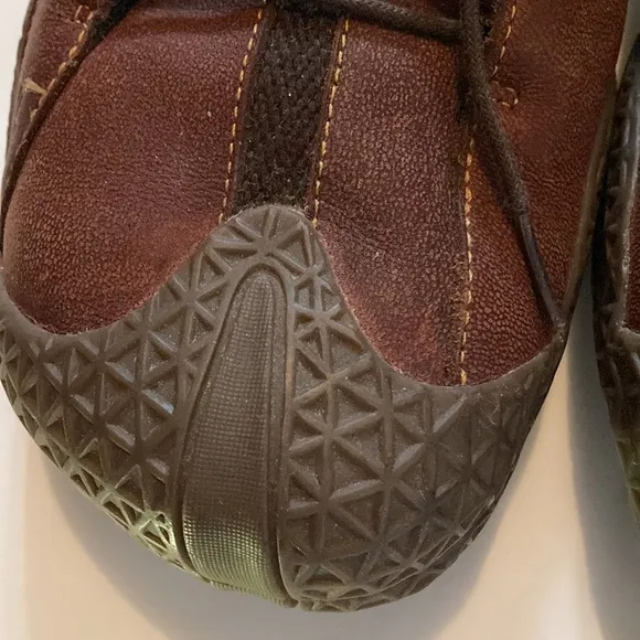 Teva Mush Mens Lace Up Anti-Slip Shoes