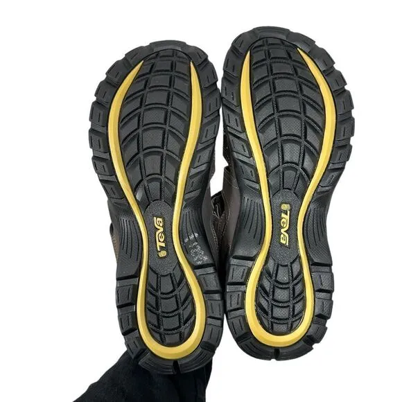 Teva forebay river sandals men’s size 11