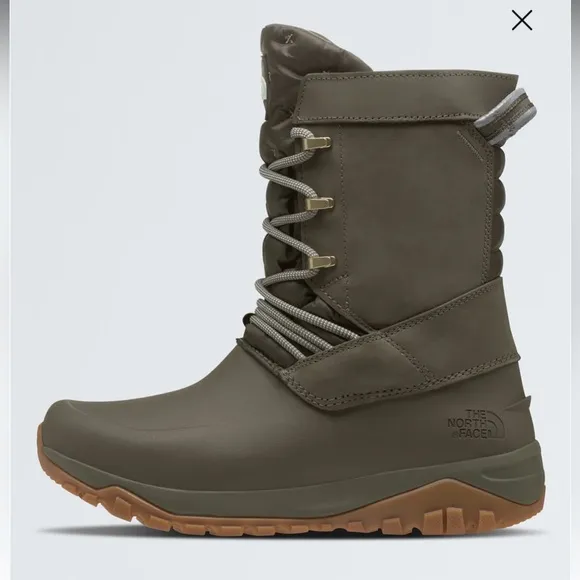 The North Face Women’s Yukiona Mid Boots