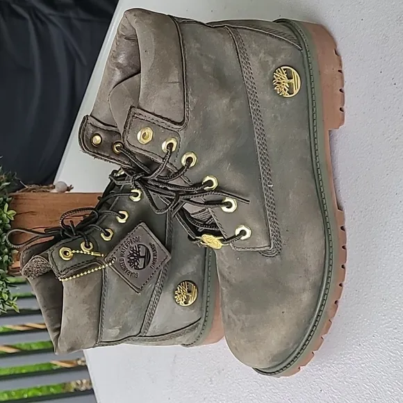 Timberland ReBOTL Boots Boy's Classic 6-Inch Waterproof Green Nubuck Suede
