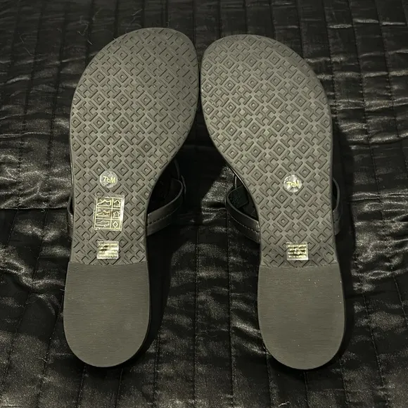 Tory Burch Black/Gold Metal Miller Sandals size 7.5 NEW!