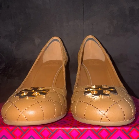 Tory Burch Laura 85MM Quilted Wedge/Nappa Leather 9 Womens