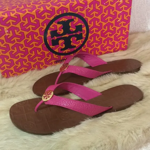 Tory Burch Thora Tumbled Leather Hibiscus/Gold