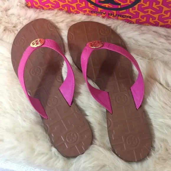 Tory Burch Thora Tumbled Leather Hibiscus/Gold