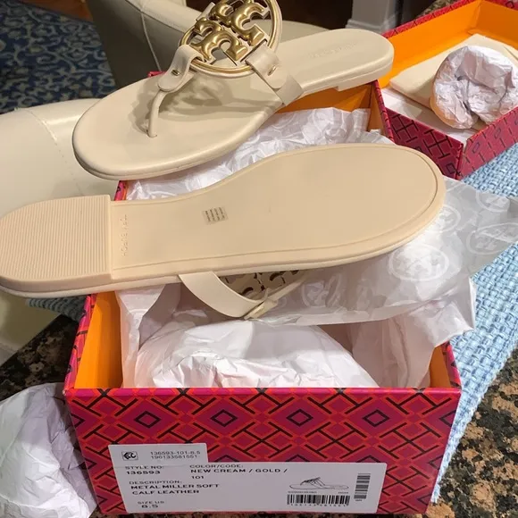 Tory Burch Women's Cream Sandals