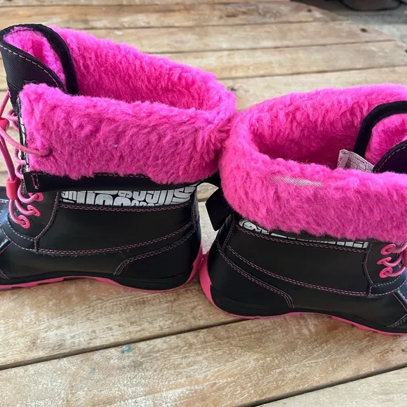 UGG Black and Pink Fur Lined Winter waterproof Boots kids 3