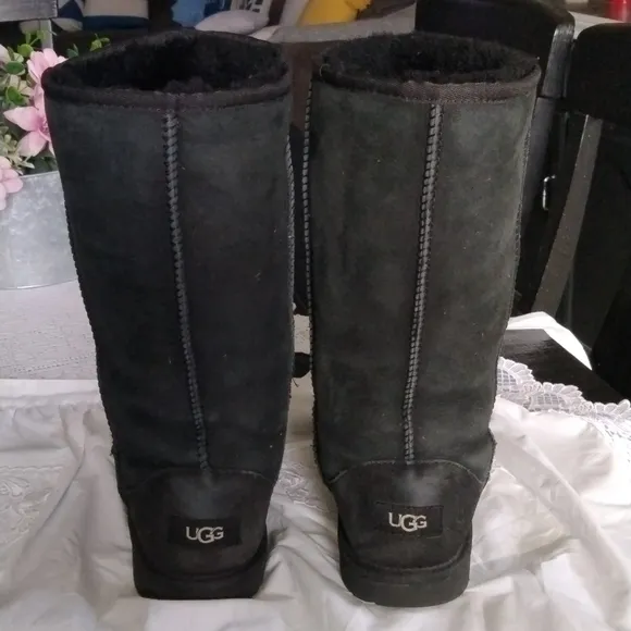 UGG TALL BOOTS