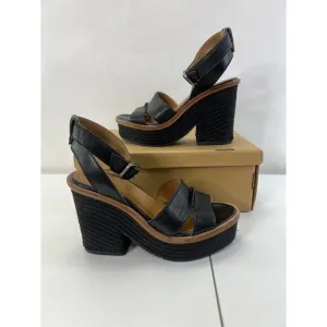 UGG Wedges Genuine Leather Size 7