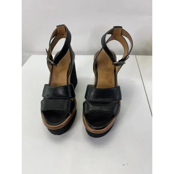 UGG Wedges Genuine Leather Size 7