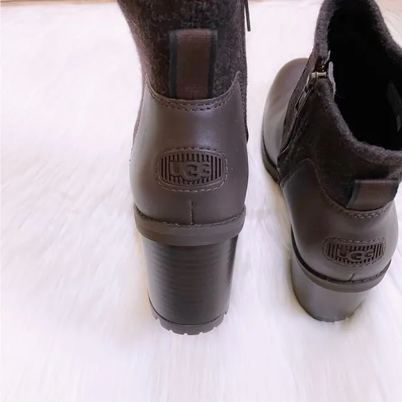 UGG Women’s Amathea Stout Leather Waterproof Boots