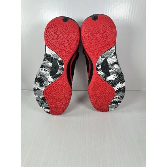 Under Armour UA Lockdown 6 Basketball Shoes Black Red 3025616-600 Mens Size 11