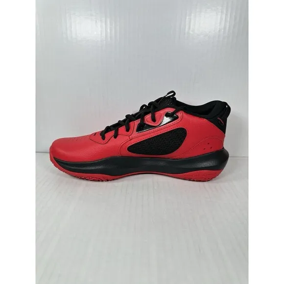 Under Armour UA Lockdown 6 Basketball Shoes Black Red 3025616-600 Mens Size 11
