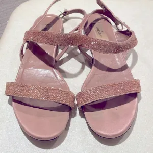 Valentino Garavani beige/pink crystal sandals