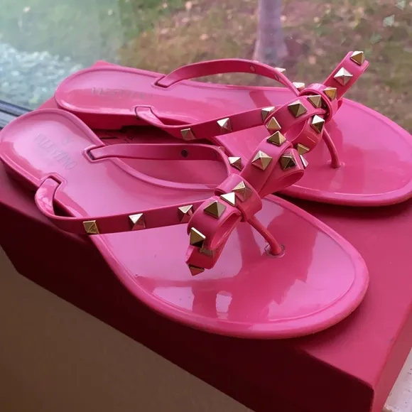 Valentino GARAVANI Rock stud sandals