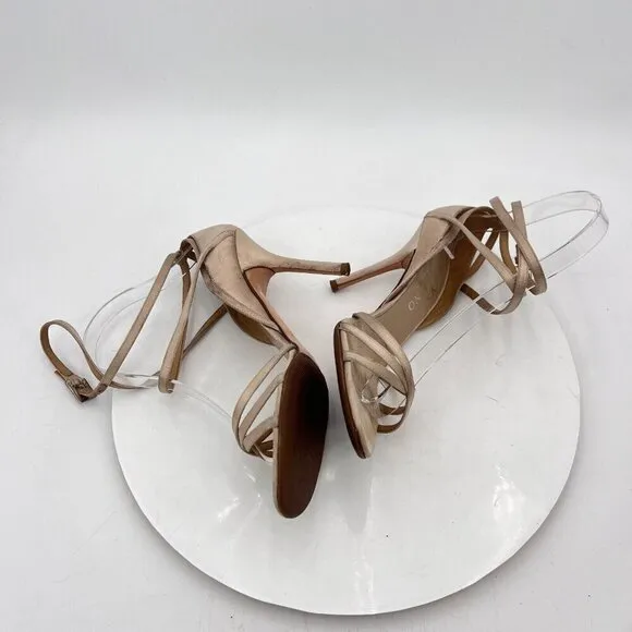 Valentino Garavani Women Size EU 36 US 6 Cream Leather Strappy Pump Heels