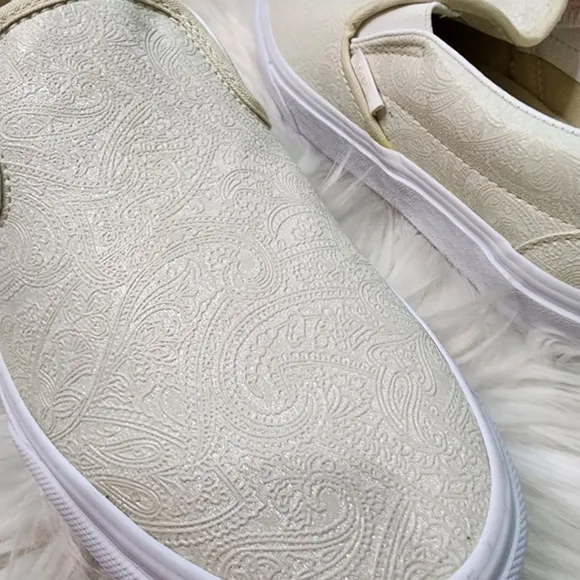 Vans Classic Slip-On Princess Paisley Bone Women Shoes size7 new