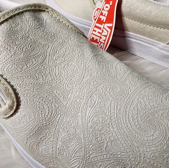 Vans Classic Slip-On Princess Paisley Bone Women Shoes size7 new