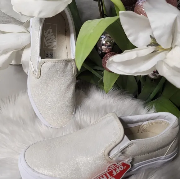 Vans Classic Slip-On Princess Paisley Bone Women Shoes size7 new