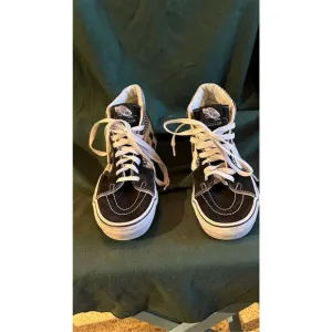 Vans Old Skool Checkered Lace Up High Cut Skate Shoes Black White Size 4.5
