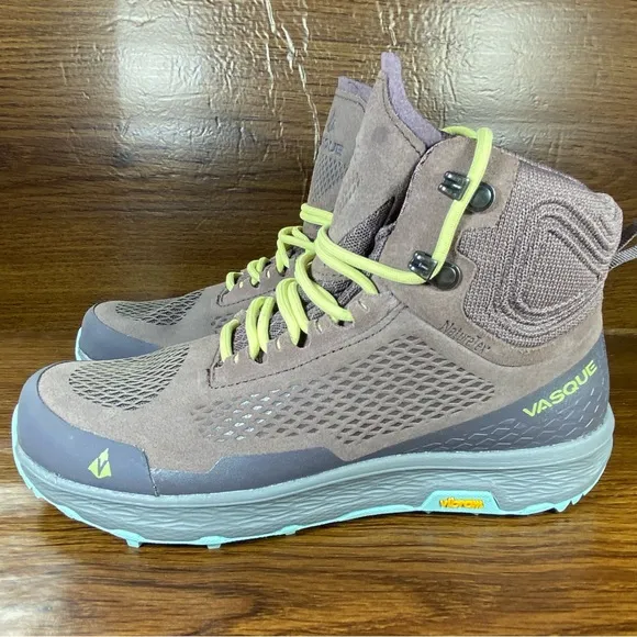 Vasque women’s shoe Size 7