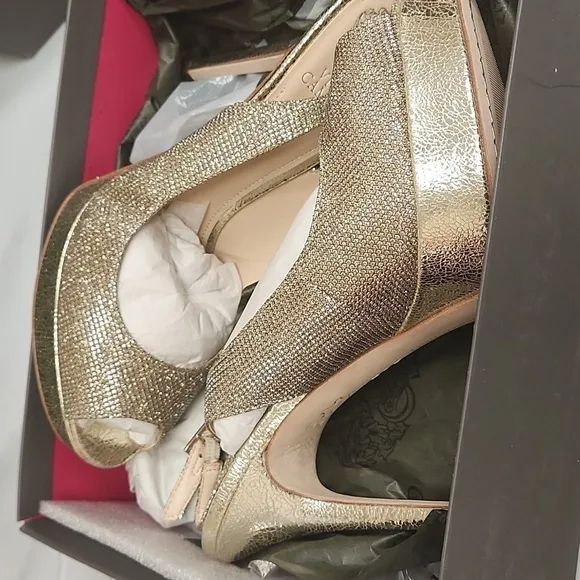 Vince Camuto vc-levina shoes
