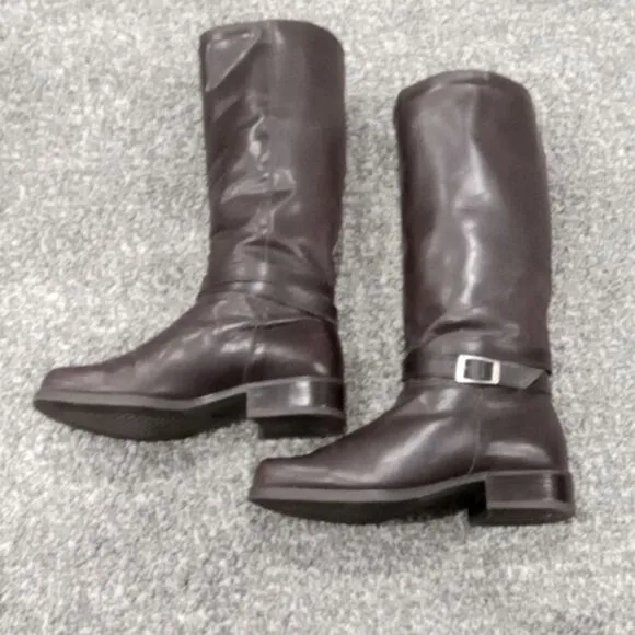 Vintage Santana  Bernice rich brown leather size 7M waterproof  knee high boots