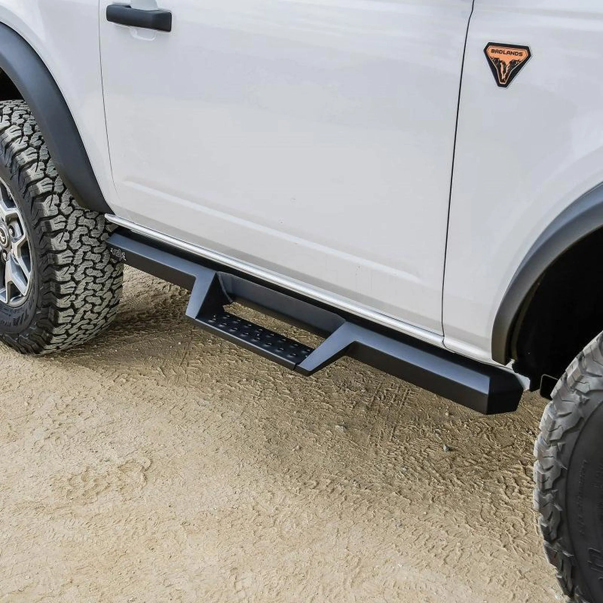 Westin HDX Drop Nerf Step Bars for  2021  Ford Bronco (2-Door) - Textured Black | wes56-14185