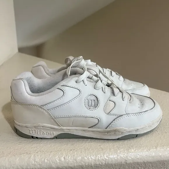 Wilson Pro Staff Classic Anti Shock System Women's White‎ Tennis Shoes 8.5