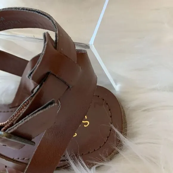 Woman’s Brown Gladiator Sandals