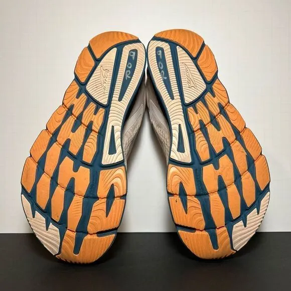 Womens ALTRA Torin 5 Orange Running Shoes / Size 9.5 Wide