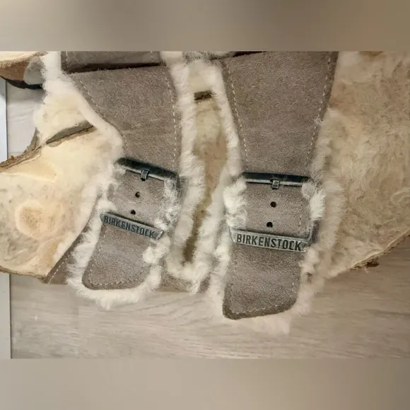 Womens Birkenstock Arizona Sz 41 US 10 Sherpa Fur Suede Shearling Sandals