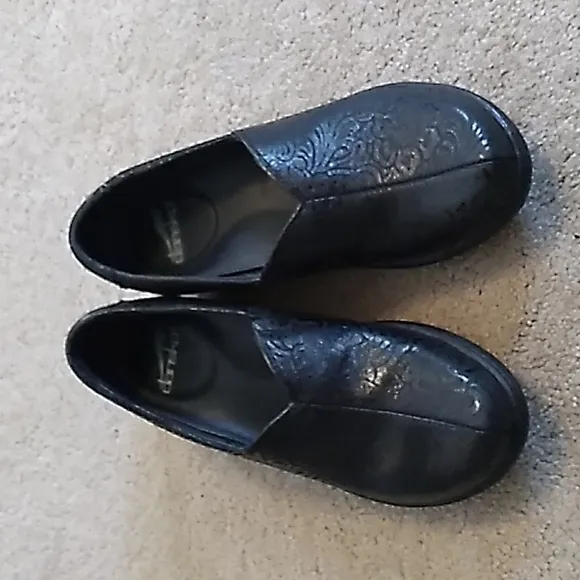 Women's Black Dansko Shoes, Size 36