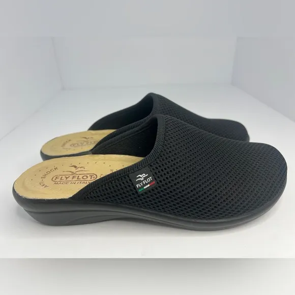 Womens Fly Flot Black Slipper Shoes Size 7.5US / 39 Euro
