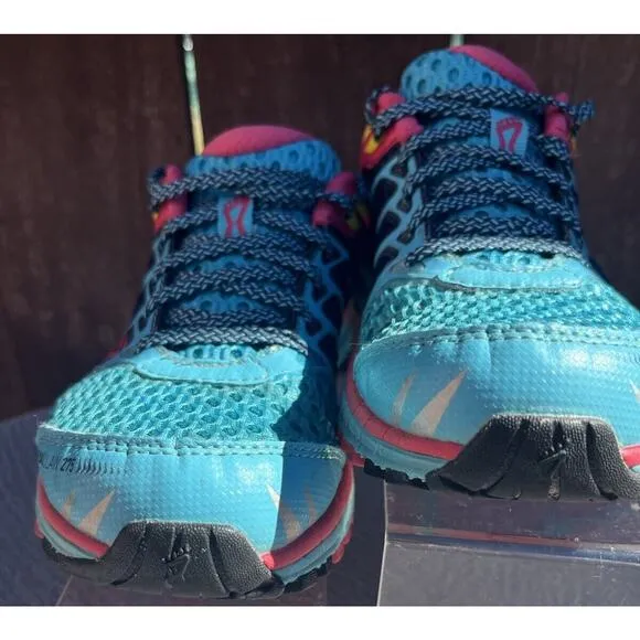 Women's Inov8 Teal Hiking RoadClaw275 Athletic Sneaker Size 7.5