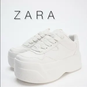 ZARA FLATFORM RUNNING SHOES Stylish White Platform Sneakers bloggers favorite