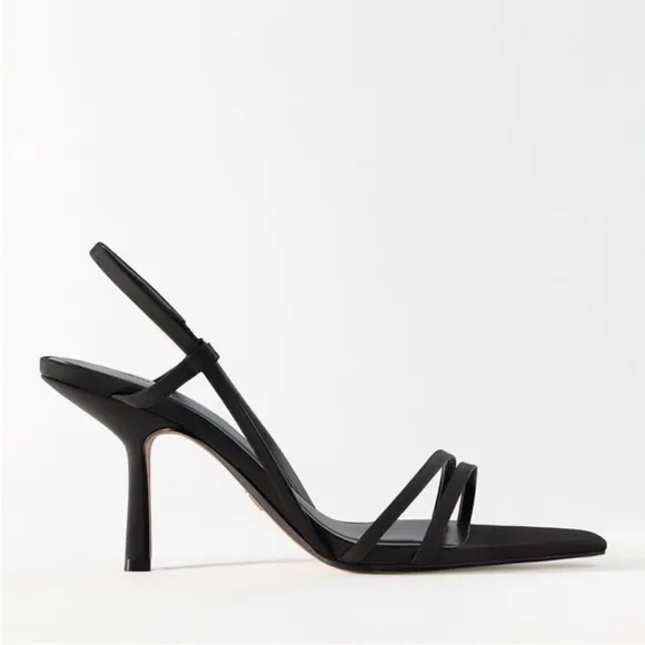 Zara Sz 38/ 7.5 black strappy heeled sandals.