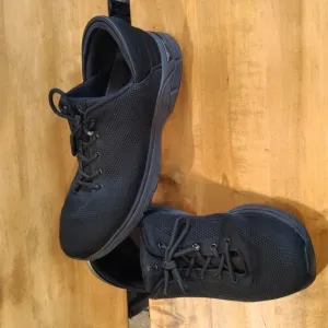 Zeba hands free triple black size 14